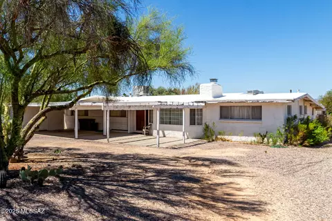 7755 N Arundel Ct, Tucson, AZ 85704