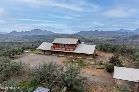 Exterior - 108 Stoddard Way, Patagonia, AZ 85624 photo 7 of 8