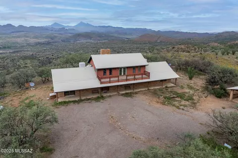 Exterior - 108 Stoddard Way, Patagonia, AZ 85624 photo 6 of 8