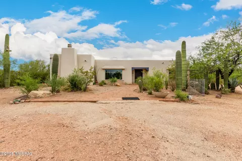 11620 E Twin Hills Trl, Tucson, AZ 85748