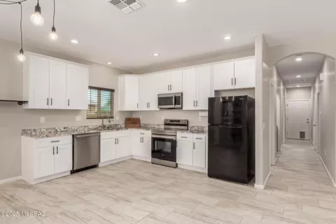 4126 E Glenn St, Tucson, AZ 85712