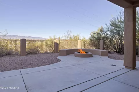 10329 E Jarod James Pl, Tucson, AZ 85747