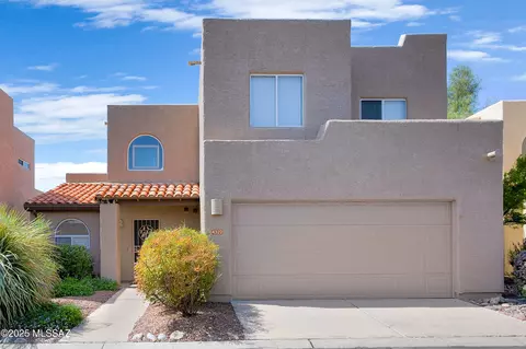 4322 E Kleindale Rd, Tucson, AZ 85712