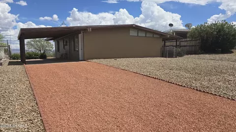 113 S Ave B, San Manuel, AZ 85631
