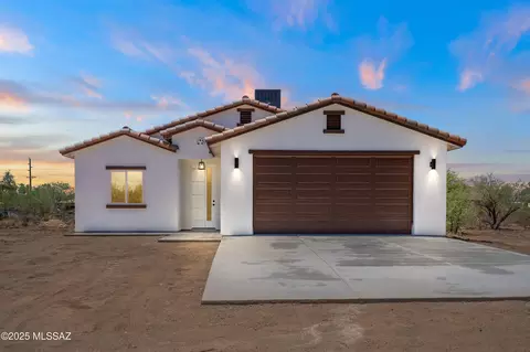 3750 S Neal Ave, Tucson, AZ 85735