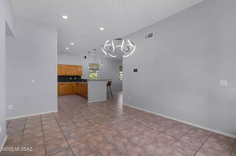Dining - 5047 S Thunder Sky Way, Tucson, AZ 85747 photo 2 of 2