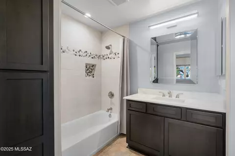 Bath - 5047 S Thunder Sky Way, Tucson, AZ 85747 photo 1 of 5