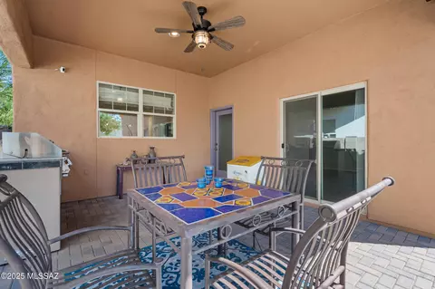 Exterior - 5047 S Thunder Sky Way, Tucson, AZ 85747 photo 7 of 18