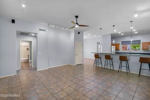Living - 5047 S Thunder Sky Way, Tucson, AZ 85747 photo 1 of 1