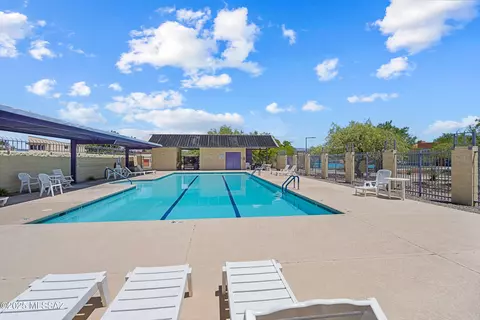 Exterior - 5047 S Thunder Sky Way, Tucson, AZ 85747 photo 18 of 18