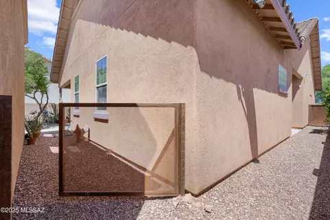 Exterior - 5047 S Thunder Sky Way, Tucson, AZ 85747 photo 14 of 18
