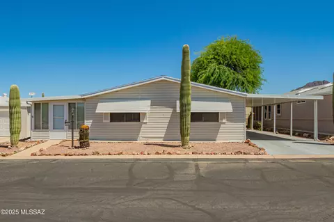 7730 W Edgestone St, Tucson, AZ 85735