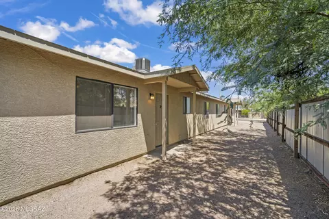 1107 W Sonora St, Tucson, AZ 85745