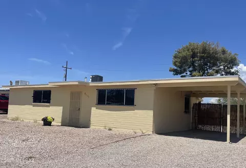 8335 E Mary Dr, Tucson, AZ 85730