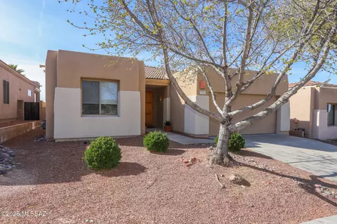13572 E High Plains Ranch St, Vail, AZ 85641
