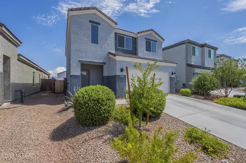 Exterior - 12815 E Joffroy Dr, Vail, AZ 85641 photo 2 of 5