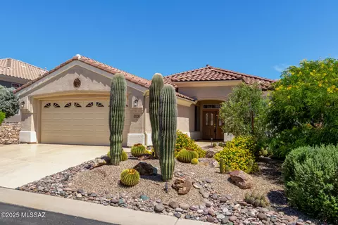 5092 W Desert Eagle Cir, Marana, AZ 85658