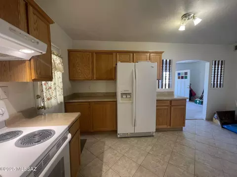 Kitchen - 3233 E 25th St, Tucson, AZ 85713 photo 3 of 3