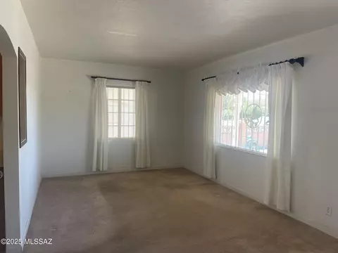 Living - 3233 E 25th St, Tucson, AZ 85713 photo 1 of 4
