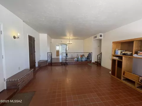 Living - 3233 E 25th St, Tucson, AZ 85713 photo 4 of 4
