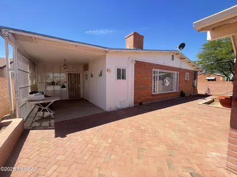 Exterior - 3233 E 25th St, Tucson, AZ 85713 photo 3 of 5