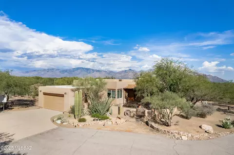 13260 N Teal Blue Trl, Tucson, AZ 85742