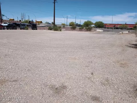 4535 W Ina Rd, Tucson, AZ 85741