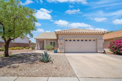 Exterior - 9855 E Cisco Ct, Tucson, AZ 85748 photo 2 of 5