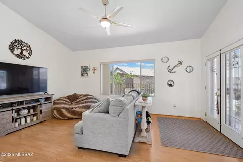 Living - 9855 E Cisco Ct, Tucson, AZ 85748 photo 6 of 6
