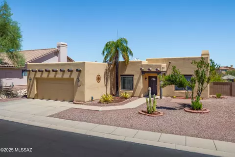 11732 N Cassiopeia Dr, Oro Valley, AZ 85737