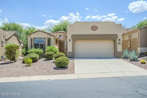 595 W Aspenwood St, Green Valley, AZ 85614