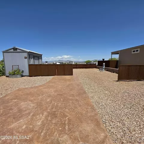 1915 W Casa Del Rio Dr, Benson, AZ 85602
