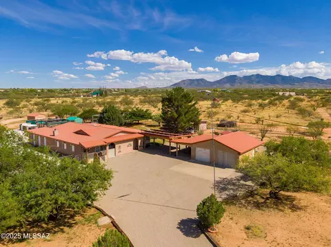 3173 W Williams Rd, Benson, AZ 85602
