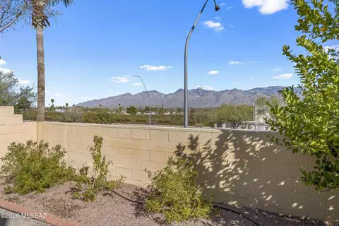 9859 1st St, Tucson, AZ 85748