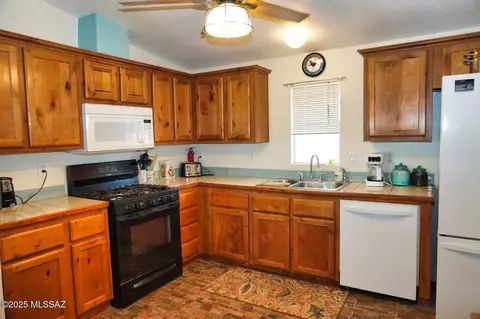 4743 E Dragoon Rd, Dragoon, AZ 85609 photo 9