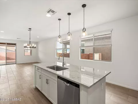 12607 E Remi Dr, Vail, AZ 85641 photo 18