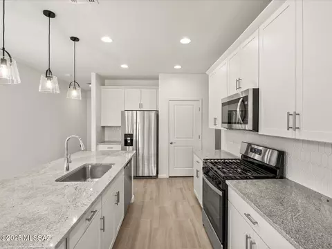 12607 E Remi Dr, Vail, AZ 85641 photo 3