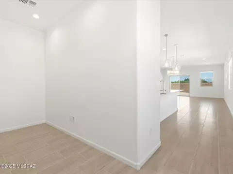 12638 E Remi Dr, Vail, AZ 85641