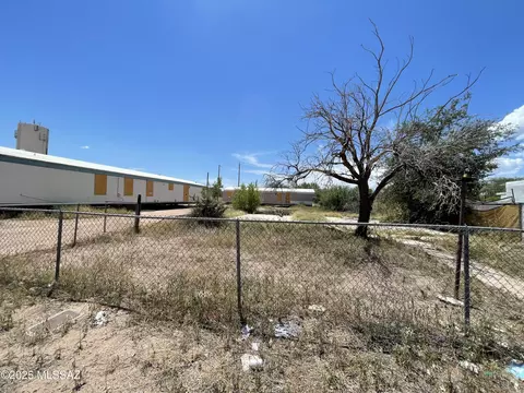 476 E 2nd St, Benson, AZ 85602 photo 2