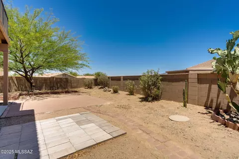 Exterior - 802 S Echo Vista Dr, Vail, AZ 85641 photo 5 of 5