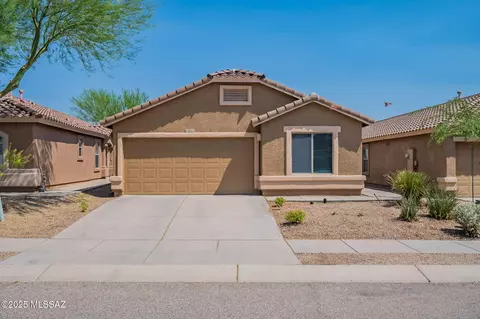 Exterior - 13211 E Coyote Well Dr, Vail, AZ 85641 photo 3 of 10