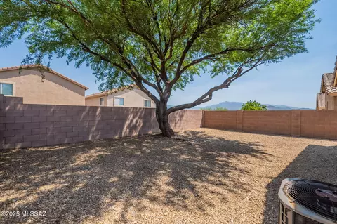 Exterior - 13211 E Coyote Well Dr, Vail, AZ 85641 photo 9 of 10
