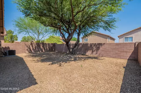Exterior - 13211 E Coyote Well Dr, Vail, AZ 85641 photo 6 of 10