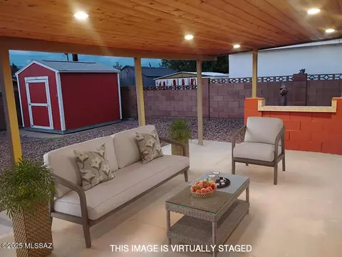 6607 E Calle Luna, Tucson, AZ 85710