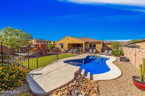 12471 N Sandby Green Dr, Marana, AZ 85653