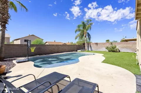 10256 E Calle Estrella Fugaz, Tucson, AZ 85747