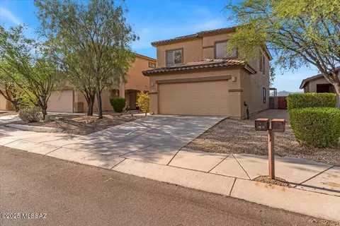 Exterior - 7581 E Fair Meadows Loop, Tucson, AZ 85756 photo 2 of 5