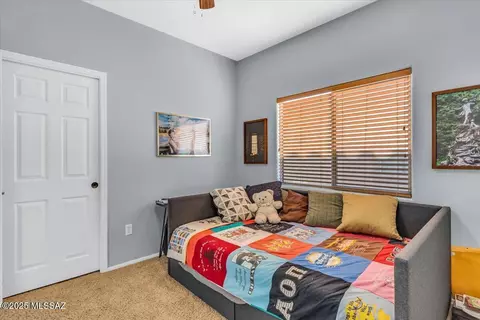 Bedroom - 7581 E Fair Meadows Loop, Tucson, AZ 85756 photo 5 of 7