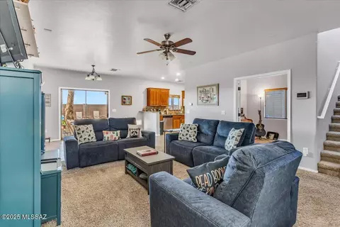 Living - 7581 E Fair Meadows Loop, Tucson, AZ 85756 photo 1 of 3