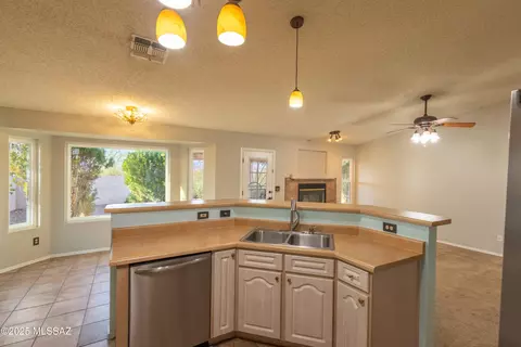 9861 E Bennett Dr, Tucson, AZ 85747 photo 9